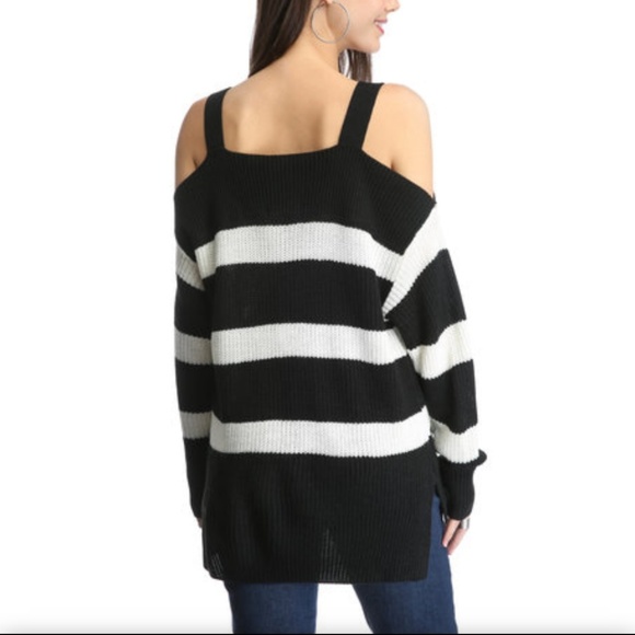 ⭐️ SANCTUARY ⭐️ “AMELIE” COLD SHOULDER BLACK & WHITE STRIPED SWEATER SIZE:SMALL - Picture 5 of 5